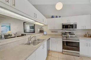 4706 Sand Trap Street Circle E, Bradenton, FL 34203 - Photo 6
