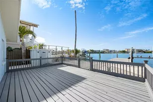 360 145th Ave E, Madeira Beach, FL 33708 - Photo 34
