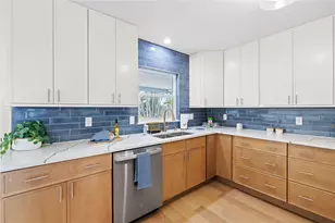 360 145th Ave E, Madeira Beach, FL 33708 - Photo 6