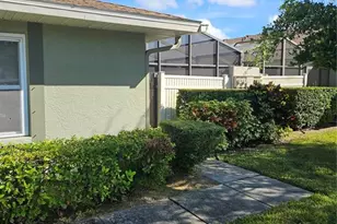 4073 Center Pointe Pl, Sarasota, FL 34233 - Photo 2