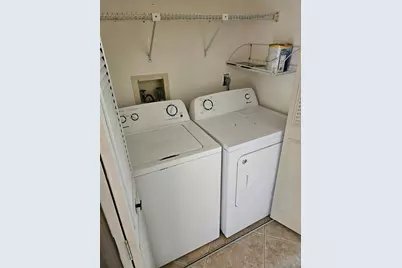 4073 Center Pointe Place, Sarasota, FL 34233 - Photo 20