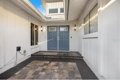 238 Lookout Point Drive, Osprey, FL 34229 - Photo 8