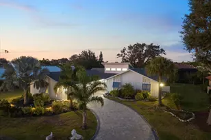 238 Lookout Point Dr, Osprey, FL 34229 - Photo 6