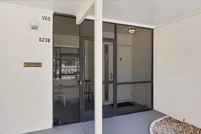 6238 Green View Circle #69, Sarasota, FL 34231 - Photo 8