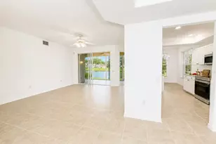 4463 Cinnamon Dr, Sarasota, FL 34238 - Photo 10