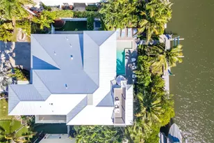 519 Villa Rosa Way, Anna Maria, FL 34216 - Photo 6