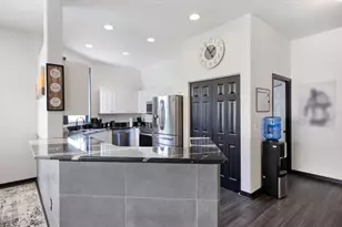 1502 Triano Cir, Venice, FL 34292 - Photo 10