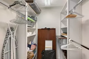 5770 Ivrea Dr, Sarasota, FL 34238 - Photo 34