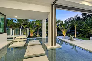 1610 N Lodge Dr, Sarasota, FL 34239 - Photo 20