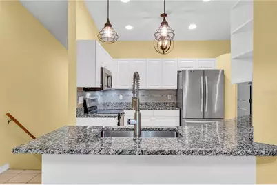 6421 Bay Cedar Lane, Bradenton, FL 34203 - Photo 4