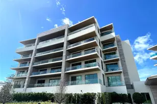 1581 Gulf of Mexico Dr, Longboat Key, FL 34228 - Photo 2