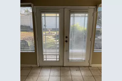 5004 Brandeis Circle N, Sarasota, FL 34243 - Photo 42