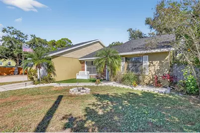 4809 Camphor Avenue, Sarasota, FL 34231 - Photo 2