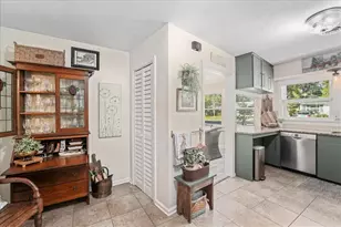 1407 21st St W, Bradenton, FL 34205 - Photo 14