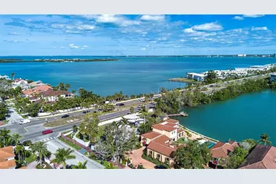 51 S Adams Drive, Sarasota, FL 34236 - Photo 20