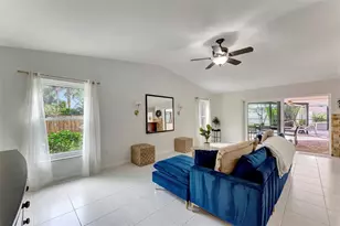 4553 Charing Cross Rd, Sarasota, FL 34241 - Photo 32