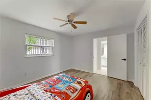 4553 Charing Cross Rd, Sarasota, FL 34241 - Photo 42