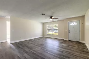 2567 Fairmont Ave, New Smyrna Beach, FL 32168 - Photo 2