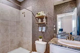 4326 Honeybee Ct, Lakewood Ranch, FL 34211 - Photo 4