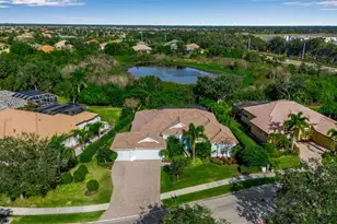 3795 Eagle Hammock Dr, Sarasota, FL 34240 - Photo 2