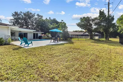 433 Whitfield Avenue, Sarasota, FL 34243 - Photo 36