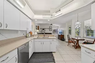 561 Viridian St, Englewood, FL 34223 - Photo 12