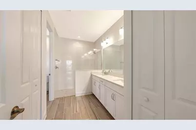 18230 Vizcaya Court, Venice, FL 34293 - Photo 26