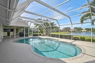 7570 Links Ct, Sarasota, FL 34243 - Photo 38