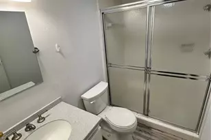 645 Woodlawn Dr, Bradenton, FL 34210 - Photo 22