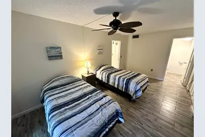 645 Woodlawn Drive, Bradenton, FL 34210 - Photo 14