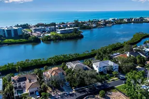 3361 Bayou Sound, Longboat Key, FL 34228 - Photo 10