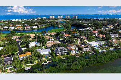 3361 Bayou Sound, Longboat Key, FL 34228 - Photo 16