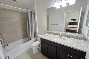 11925 Perennial Pl, Lakewood Ranch, FL 34211 - Photo 20