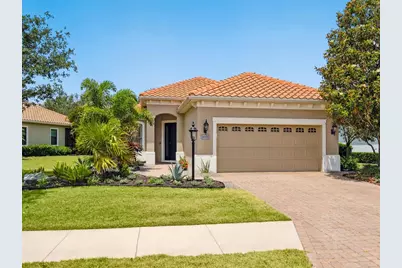 14325 Stirling Drive, Lakewood Ranch, FL 34202 - Photo 2