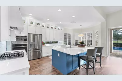 12516 Thornhill Court, Lakewood Ranch, FL 34202 - Photo 16