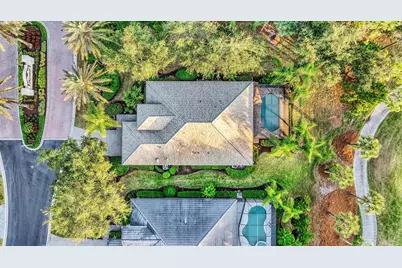 12516 Thornhill Court, Lakewood Ranch, FL 34202 - Photo 38