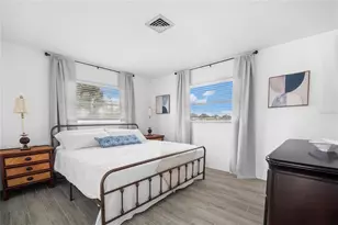 437 Hickory Rd, Venice, FL 34293 - Photo 20