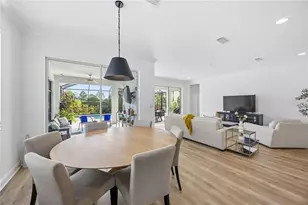 4837 Antrim Dr, Sarasota, FL 34240 - Photo 14