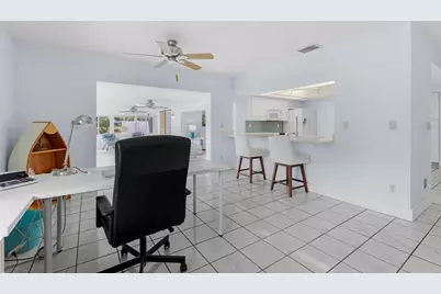 5720 Timber Lake Circle, Sarasota, FL 34243 - Photo 26