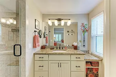 136 Crescent Dr, Anna Maria, FL 34216 - Photo 34