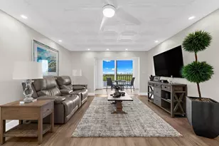 9393 Midnight Pass Rd, Sarasota, FL 34242 - Photo 10