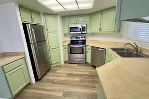 10928 Federal Dr, Port Richey, FL 34668 - Photo 6