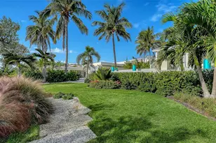 340 Morningside Dr, Sarasota, FL 34236 - Photo 50