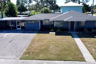 1011 14th St W, Palmetto, FL 34221 - Photo 2