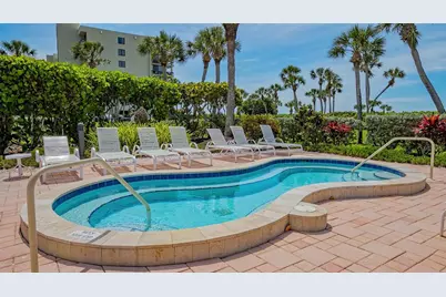 1115 Gulf Of Mexico Drive #401, Longboat Key, FL 34228 - Photo 38