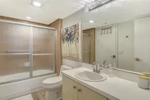 1115 Gulf of Mexico Dr, Longboat Key, FL 34228 - Photo 30