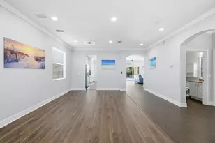 10534 Lake Seminole Terrace, Seminole, FL 33772 - Photo 6