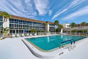 2100 Benjamin Franklin Dr, Sarasota, FL 34236 - Photo 14