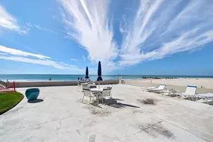 2100 Benjamin Franklin Dr, Sarasota, FL 34236 - Photo 16