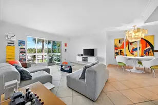 2100 Benjamin Franklin Dr, Sarasota, FL 34236 - Photo 4